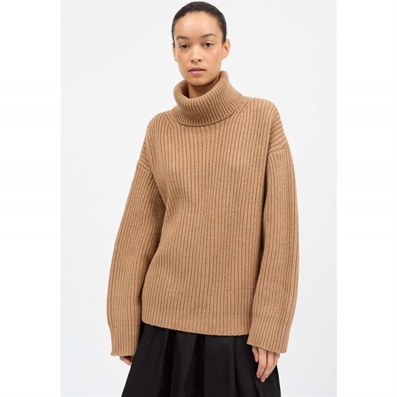 Skall Studio Diana T-neck Jumper Strik, Camel 